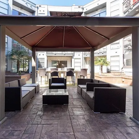 Luxury Apartment Wifi, Gym, Pool, Shops & Food! Unit 329 Charlotte Exterior photo